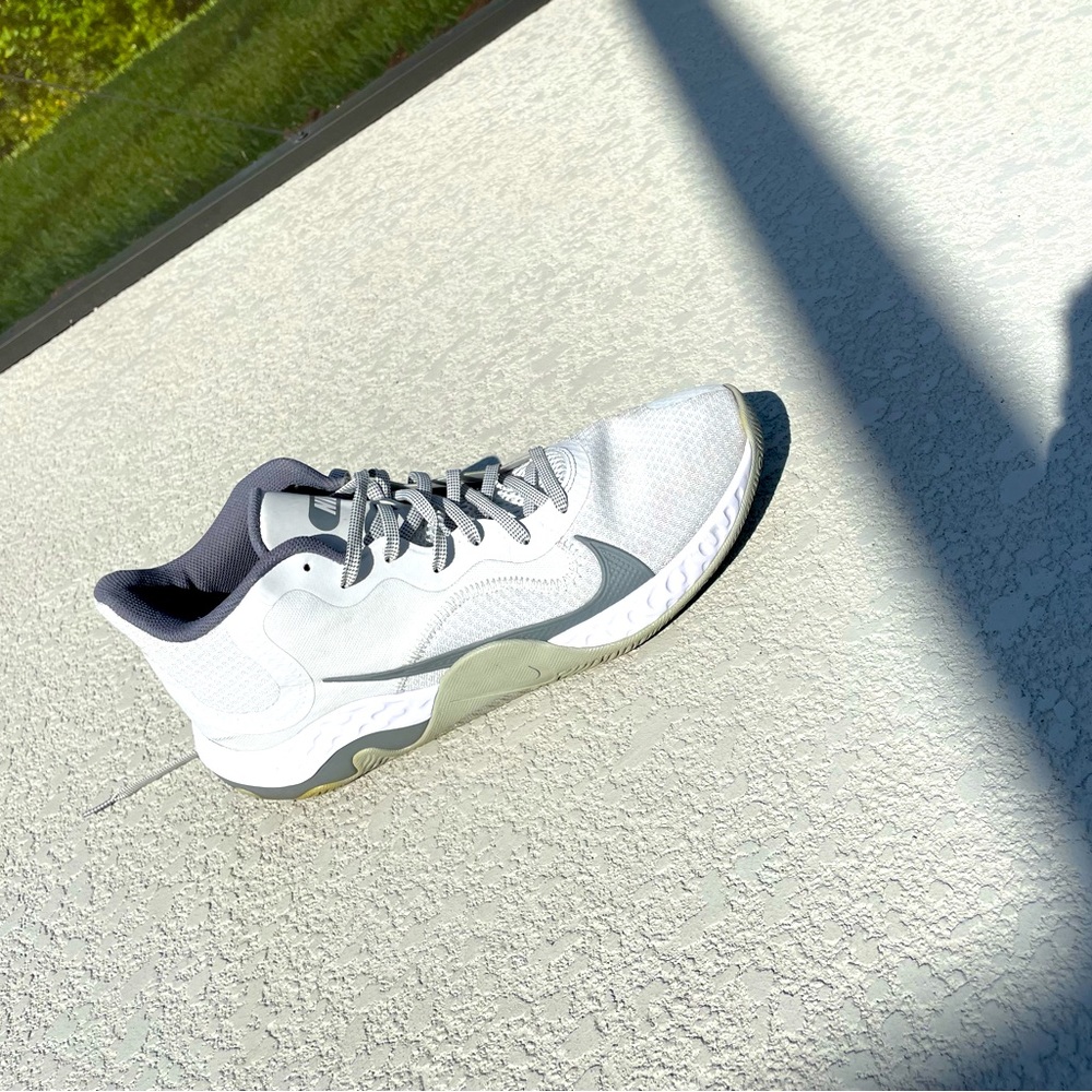 Nike shoes